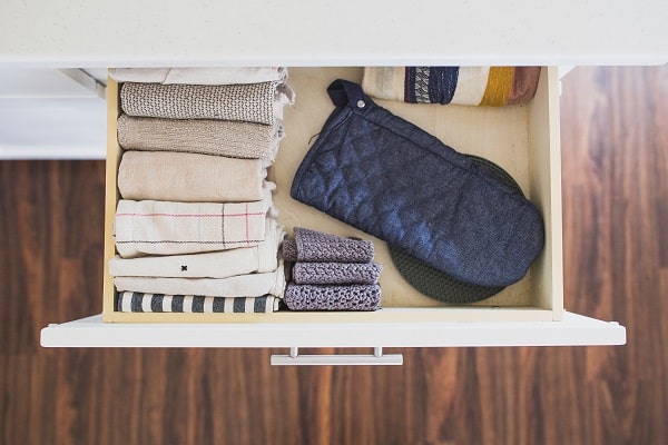 Cool Ways To Upcycle Old Pillowcases