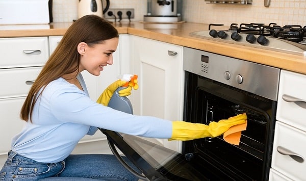 Kitchen Cleaning Secrets