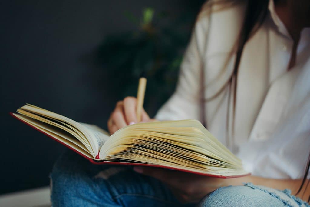 The Power Of Journaling For Mental Clarity