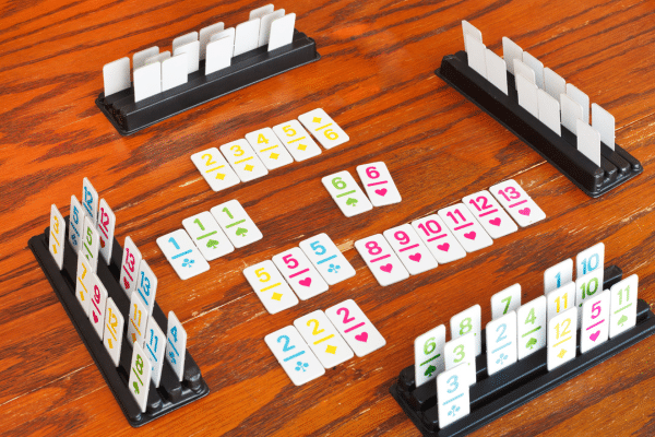 Card Games To Play With Your Friends