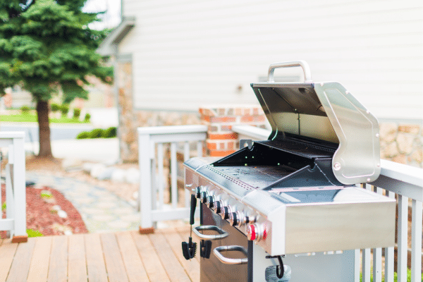 Tips For Cleaning Your Outdoor Grill