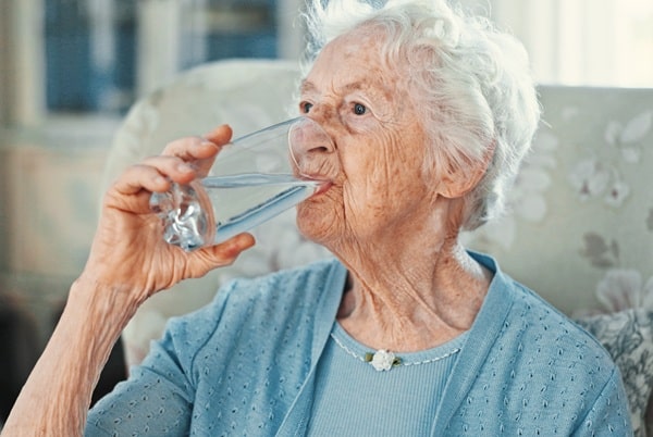 Why Seniors Need Different Hydration Strategies