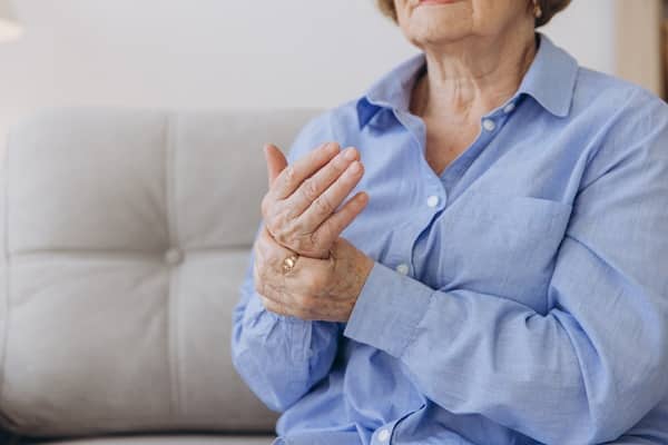 Why Seniors Need Different Hydration Strategies